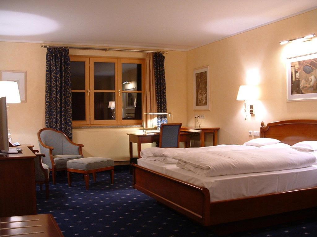 Altstadthotel Brauwirt Weiden in der Oberpfalz Chambre photo